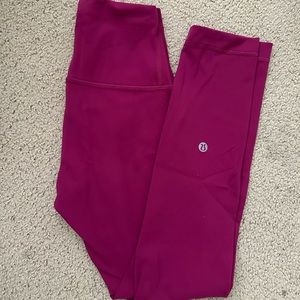 Lululemon wunder train size 2 - 23 inch